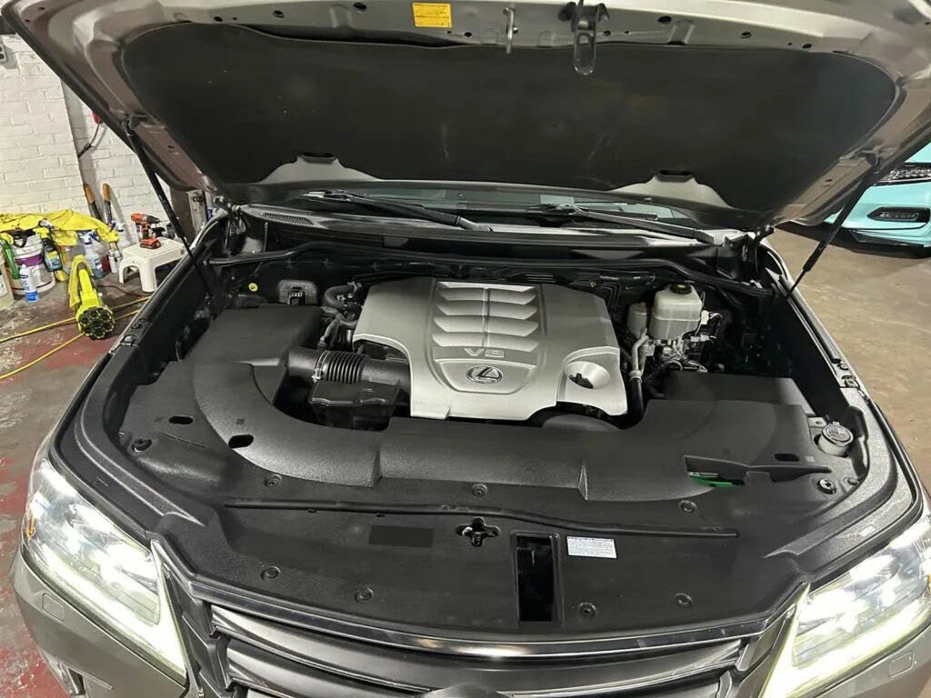 2017 Lexus LX 570 4WD | Trade Offshore Marine Service