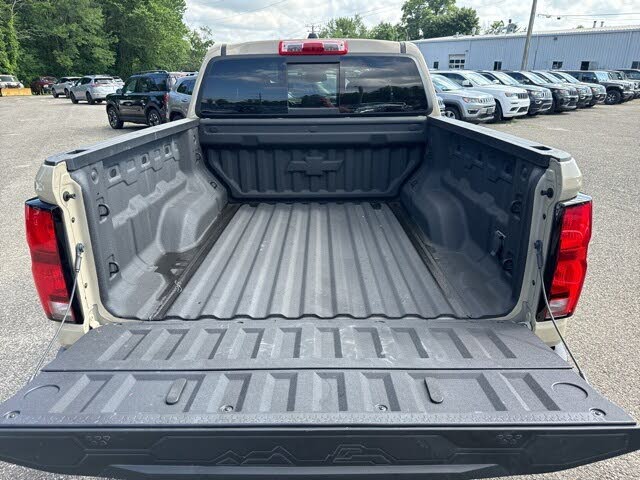 2023 Chevrolet Colorado Z71 Crew Cab 4WD3