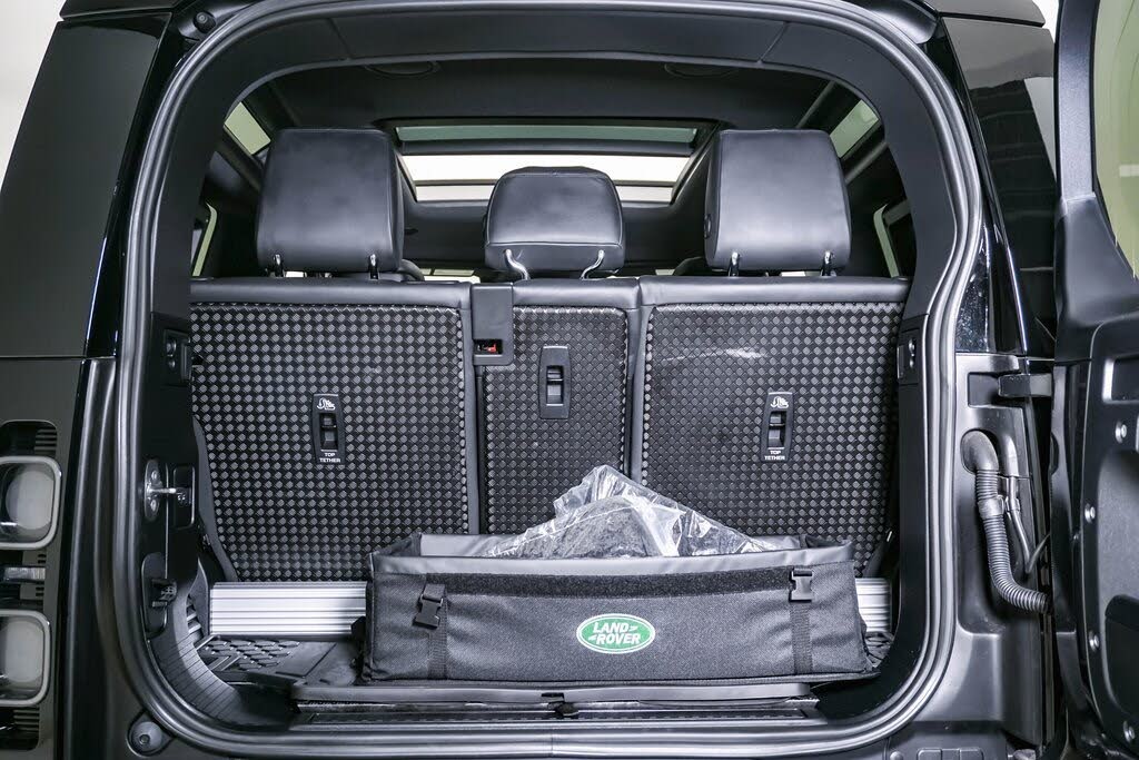 2023 Land Rover Defender 90 Carpathian Edition AWD