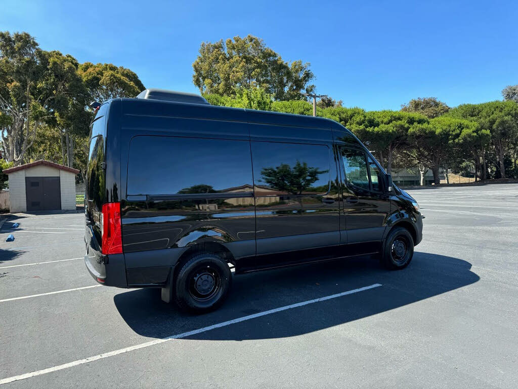 2023 Mercedes-Benz Sprinter 2500 144 Crew Van RWD
