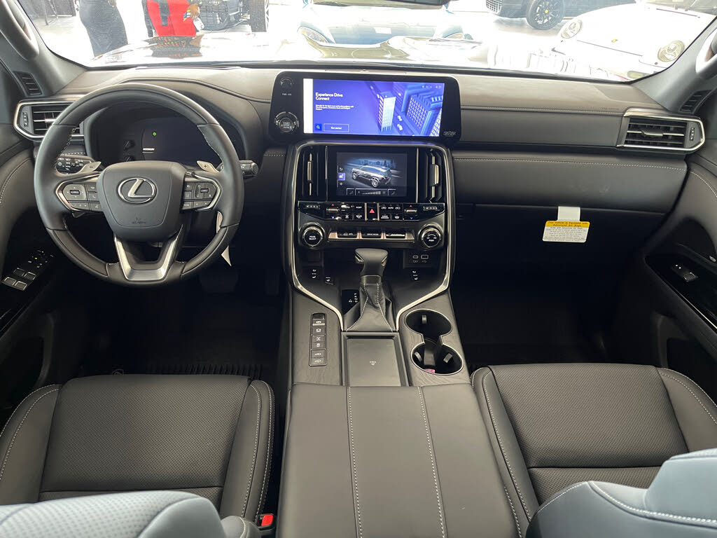 2024 Lexus LX 600 Luxury AWD