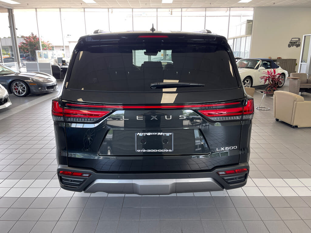 2024 Lexus LX 600 Luxury AWD