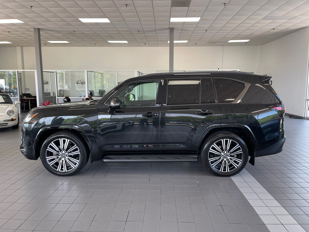 2024 Lexus LX 600 Luxury AWD