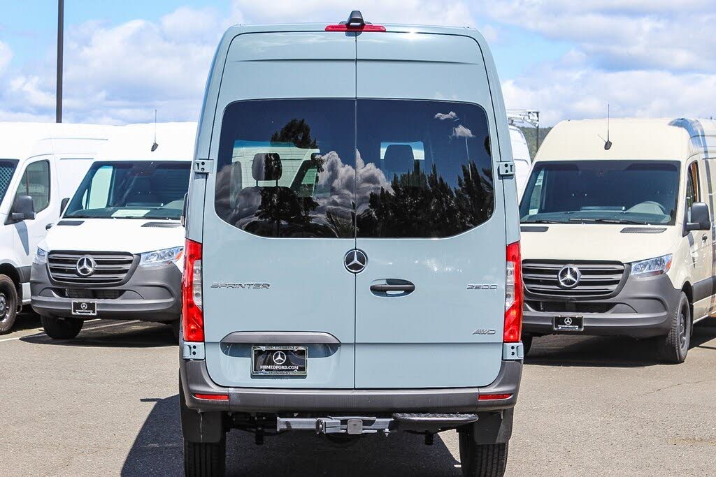 2024 Mercedes-Benz Sprinter 2500 144 Crew Van AWD