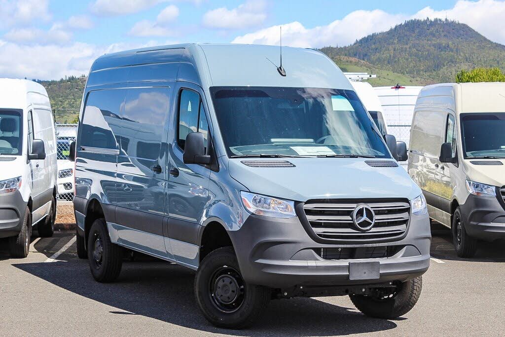 2024 Mercedes-Benz Sprinter 2500 144 Crew Van AWD